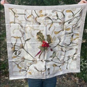 Neige d’antan hermes silk scarf excellent cond.